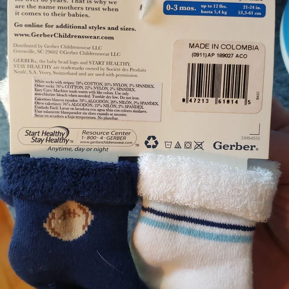 Gerber 4 pack baby socks 0-3 months - Picture 3 of 5